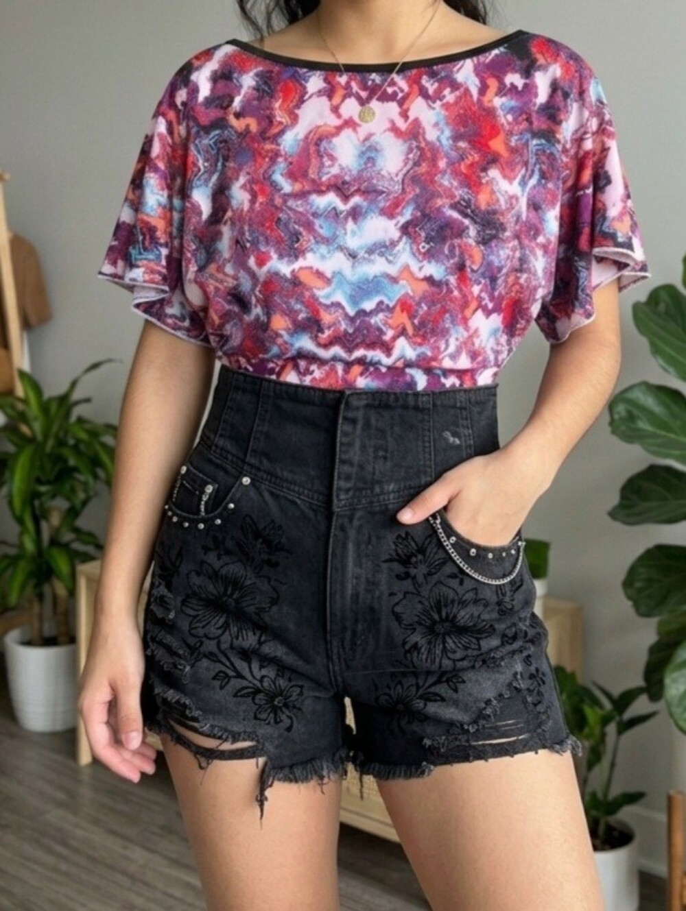 Abstract Psychedelic Print Cropped Batwing Top